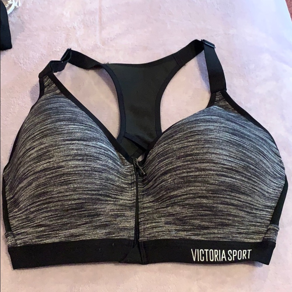 VS Sports bra